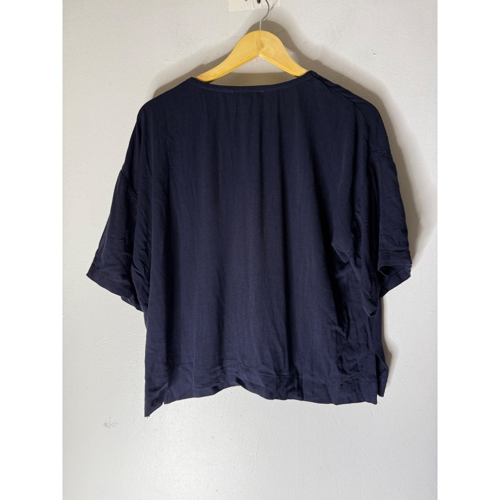 Baltic Born Navy Blue V-Neck Linen Blend Short Sleeve Top Large NWT MST7938-BB - Picture 2 of 5